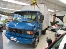 MERCEDES-BENZ 710 115 CV 2009/2009 MERCEDES-BENZ 710 115 CV 2009/2009