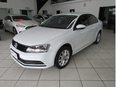 VOLKSWAGEN JETTA TRENDLINE 1.4 TSI 2015/2016 VOLKSWAGEN JETTA TRENDLINE 1.4 TSI 2015/2016