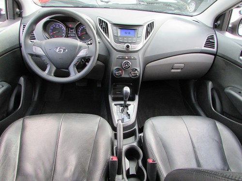 HYUNDAI HB20S 1.6 COMFORT PLUS 16V FLEX 4P AUTOMÁTICO 2014/2015
