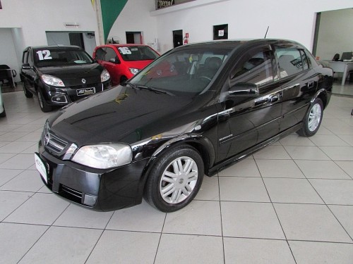 CHEVROLET Astra 2.0 MPFI ELEGANCE SEDAN 8V FLEX 4P AUTOMÁTICO 2005/2006