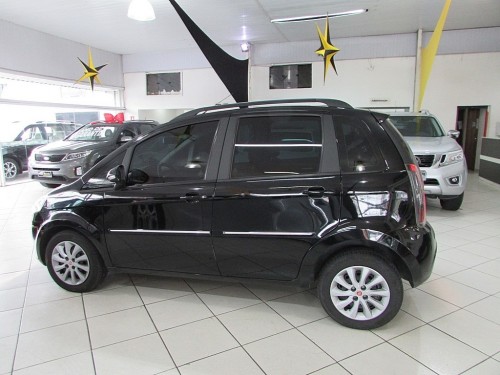FIAT Idea 1.6 MPI ESSENCE 16V FLEX 4P DUALOGIC 2015/2015