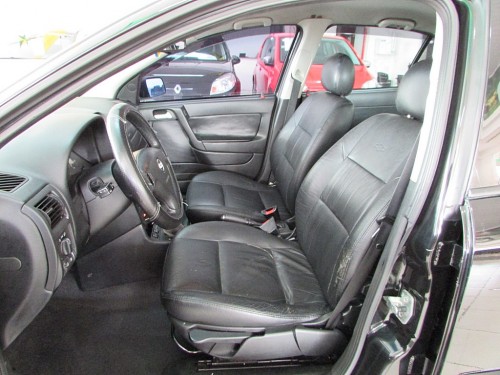 CHEVROLET Astra 2.0 MPFI ELEGANCE SEDAN 8V FLEX 4P AUTOMÁTICO 2005/2006