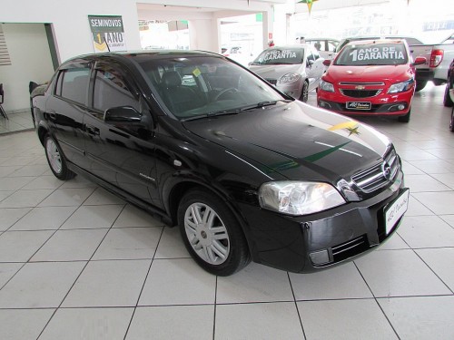 CHEVROLET Astra 2.0 MPFI ELEGANCE SEDAN 8V FLEX 4P AUTOMÁTICO 2005/2006