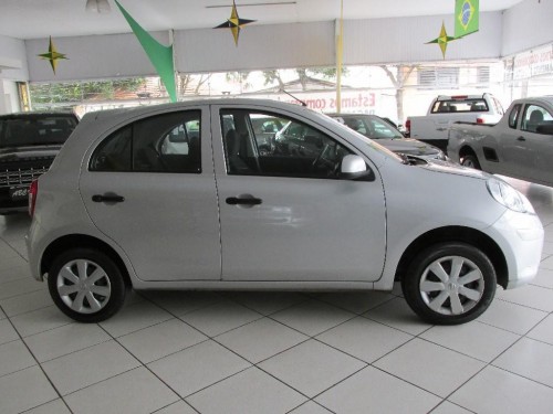NISSAN MARCH 1.6 S 16V FLEX 4P MANUAL 2013/2014