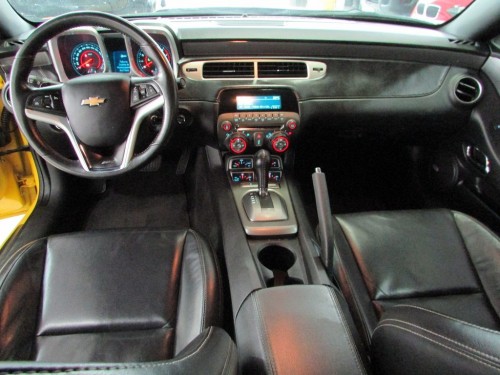 CHEVROLET CAMARO 6.2 SS COUPÉ V8 GASOLINA 2P AUTOMÁTICO 2011/2012