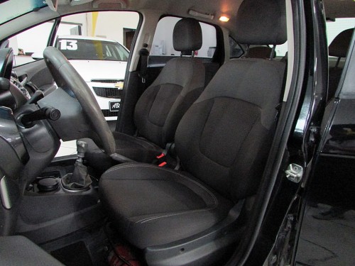 FIAT GRAND SIENA 1.4 MPI ATTRACTIVE 8V FLEX 4P MANUAL 2013/2013