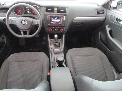 VOLKSWAGEN JETTA TRENDLINE 1.4 TSI 2015/2016