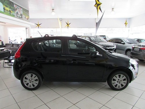 FIAT Palio 1.6 MPI ESSENCE 16V FLEX 4P DUALOGIC 2014/2015