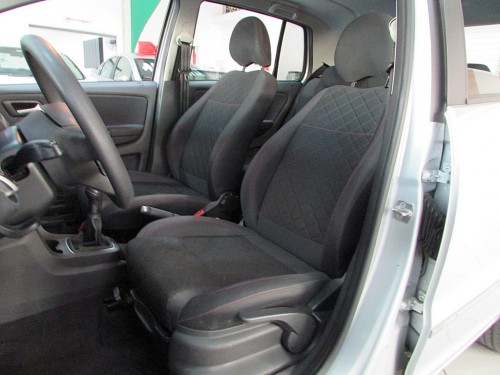 VOLKSWAGEN FOX 1.6 MI HIGHLINE 8V FLEX 4P MANUAL 2013/2014