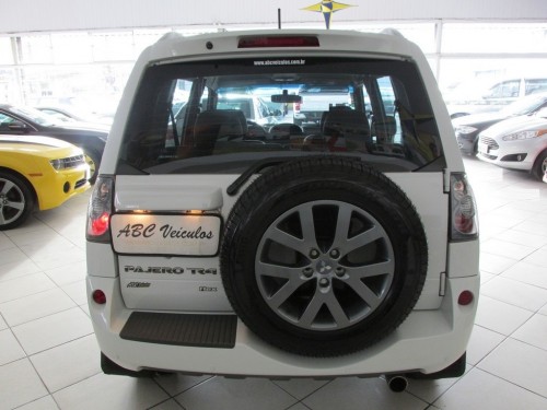 MITSUBISHI PAJERO TR4 2.0 4X2 16V 140 CV FLEX 4P AUTOMÁTICO 2012/2013
