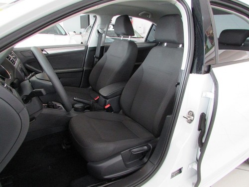 VOLKSWAGEN JETTA TRENDLINE 1.4 TSI 2015/2016