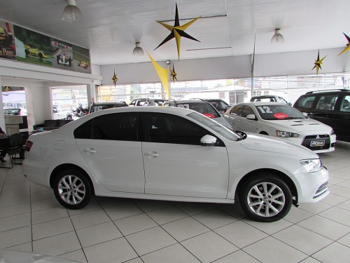 VOLKSWAGEN JETTA TRENDLINE 1.4 TSI 2015/2016