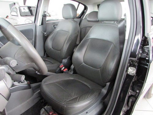 FIAT Palio 1.6 MPI ESSENCE 16V FLEX 4P DUALOGIC 2014/2015