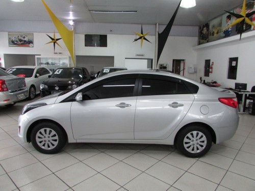 HYUNDAI HB20S 1.6 COMFORT PLUS 16V FLEX 4P AUTOMÁTICO 2014/2015