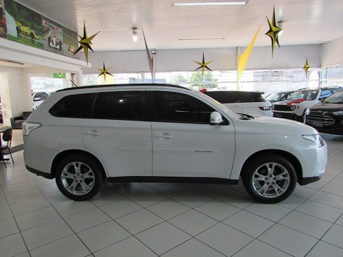 MITSUBISHI OUTLANDER 2.0 16V GASOLINA 4P AUTOMÁTICO 2014/2015