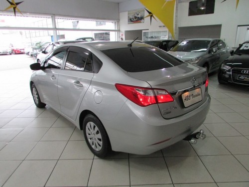 HYUNDAI HB20S 1.6 COMFORT PLUS 16V FLEX 4P AUTOMÁTICO 2014/2015