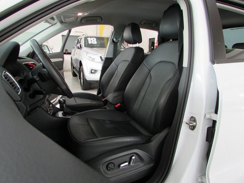 AUDI Q3 1.4 TFSI ATTRACTION GASOLINA 4P S TRONIC 2016/2017