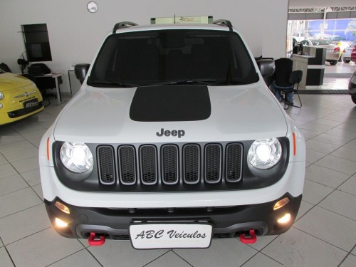 JEEP RENEGADE 2.0 16V TURBO DIESEL TRAILHAWK 4P 4X4 AUTOMÁTICO 2015/2016