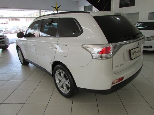 MITSUBISHI OUTLANDER 2.0 16V GASOLINA 4P AUTOMÁTICO 2014/2015