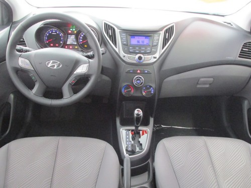 HYUNDAI HB20 1.6 PREMIUM 16V FLEX 4P AUTOMÁTICO  2013/2014