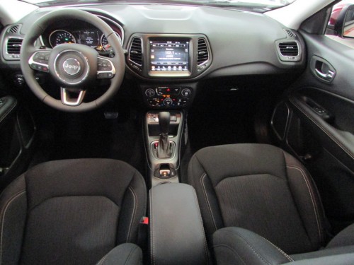 JEEP COMPASS LONGITUDE AUTOMATICO 2.0 DIESEL 2018/2018