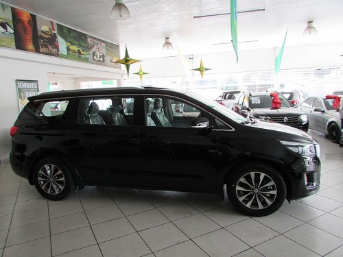 KIA CARNIVAL EX 3.3 COM TETO SOLAR 2018/2019