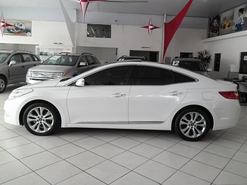 HYUNDAI AZERA 3.0 MPFI GLS SEDAN V6 24V GASOLINA 4P AUTOMÁTICO 2011/2012