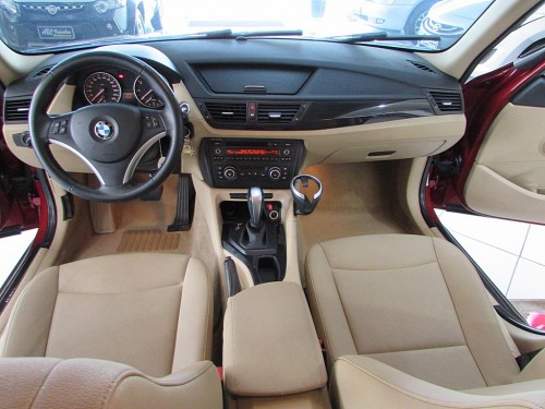 BMW X1 2.0 18I S-DRIVE 4X2 16V GASOLINA 4P AUTOMÁTICO 2012/2013