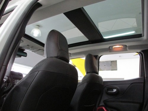 JEEP RENEGADE 2.0 16V TURBO DIESEL TRAILHAWK 4P 4X4 AUTOMÁTICO 2015/2016