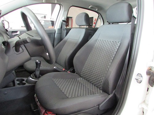 VOLKSWAGEN VOYAGE 1.6 MI COMFORTLINE 8V TOTAL FLEX 4P MANUAL 2015/2016