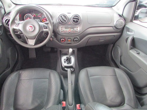 FIAT Palio 1.6 MPI ESSENCE 16V FLEX 4P DUALOGIC 2014/2015